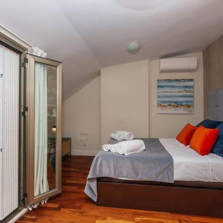 Apartament Precioso Atico Con Terraza Centro Historico Malaga Zewnętrze zdjęcie