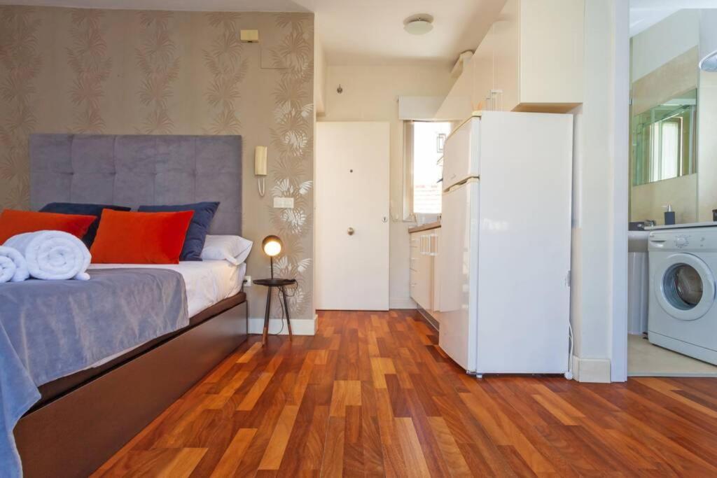 Apartament Precioso Atico Con Terraza Centro Historico Malaga Zewnętrze zdjęcie